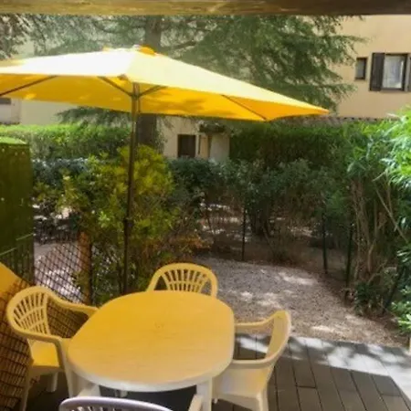 Avec Jardin Proche Plages Saint Clair Lavandou Appartamento