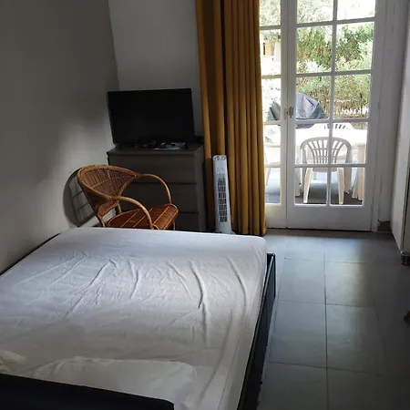 Avec Jardin Proche Plages Saint Clair Lavandou Appartamento